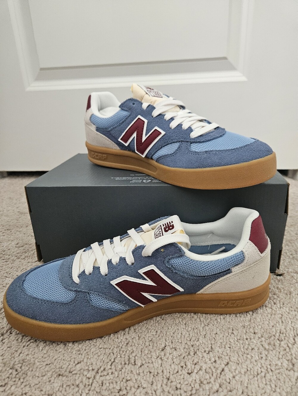 New Balance NIB CT300 Low Top Sneaker Mens 7.5 / Womens 9 - Picture 2 of 13